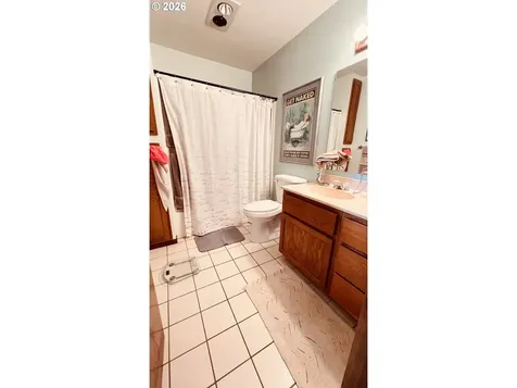 29134 Ellensburg Avenue Gold Beach OR 97444