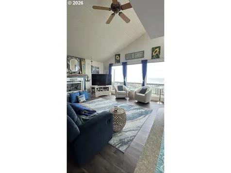29134 Ellensburg Avenue Gold Beach OR 97444