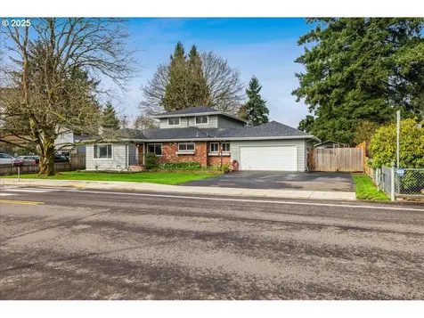 803 N Elliott Road Newberg OR 97132