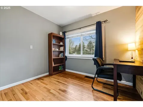 803 N Elliott Road Newberg OR 97132