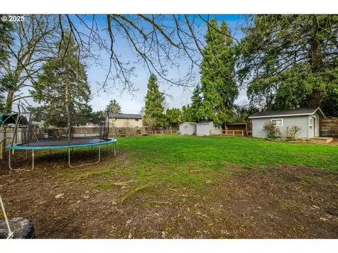 803 N Elliott Road Newberg OR 97132