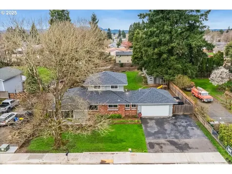 803 N Elliott Road Newberg OR 97132