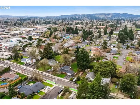 803 N Elliott Road Newberg OR 97132