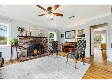 803 N Elliott Road Newberg OR 97132
