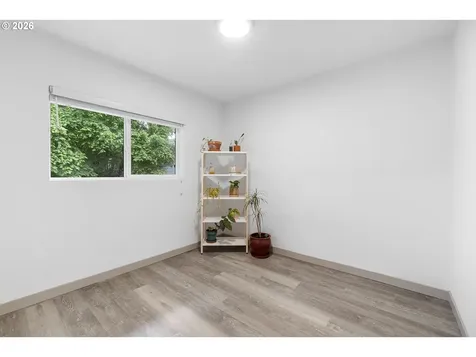 9946 N Lombard Street Portland OR 97203