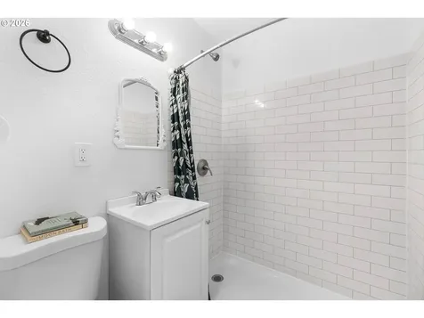 9946 N Lombard Street Portland OR 97203