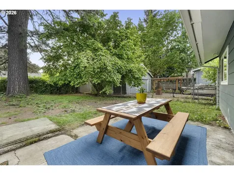 9946 N Lombard Street Portland OR 97203