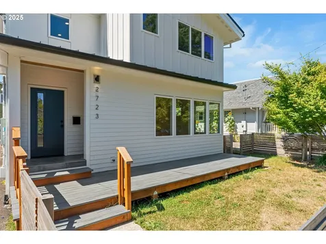 2723 SE 74th Avenue Portland OR 97206