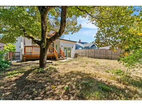 2723 SE 74th Avenue Portland OR 97206