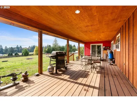 39812 NE 94th Avenue La Center WA 98629