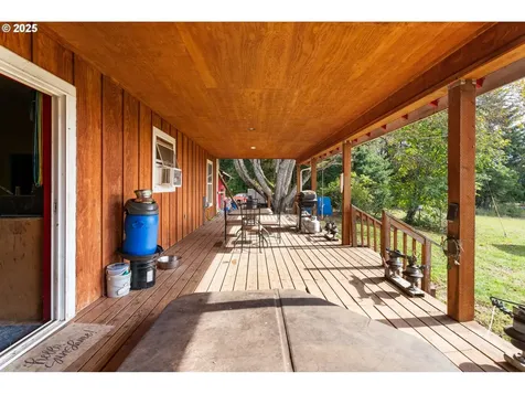 39812 NE 94th Avenue La Center WA 98629
