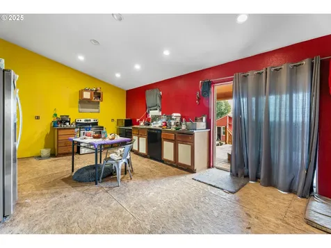 39812 NE 94th Avenue La Center WA 98629