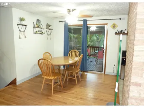 447 Cc Street Woodland WA 98674