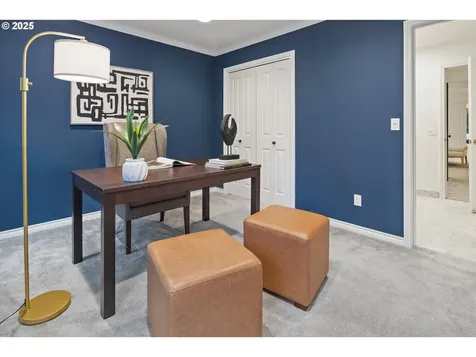 12723 Adrian Court Lake Oswego OR 97034