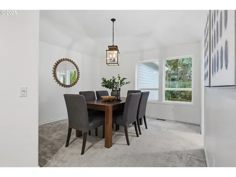 12723 Adrian Court Lake Oswego OR 97034
