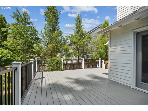 12723 Adrian Court Lake Oswego OR 97034