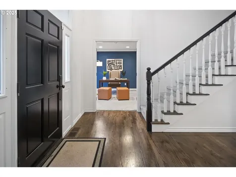 12723 Adrian Court Lake Oswego OR 97034