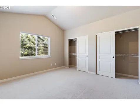 528 SE 204th Place Gresham OR 97030