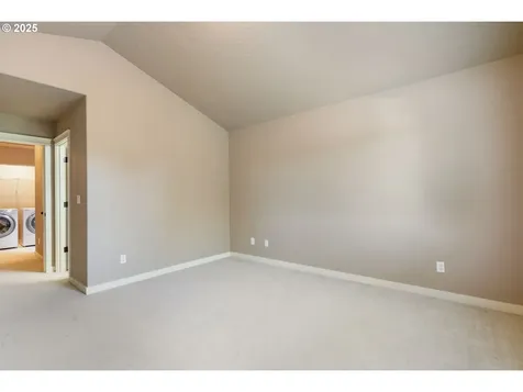 528 SE 204th Place Gresham OR 97030