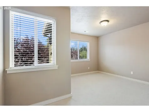 528 SE 204th Place Gresham OR 97030