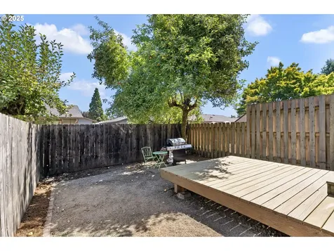528 SE 204th Place Gresham OR 97030