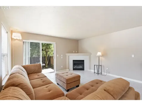 528 SE 204th Place Gresham OR 97030