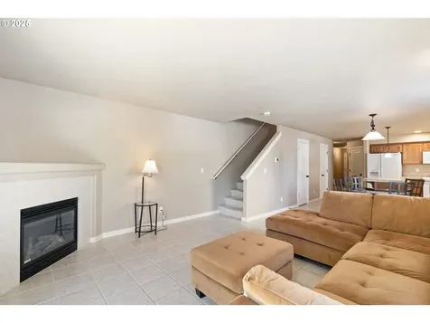 528 SE 204th Place Gresham OR 97030
