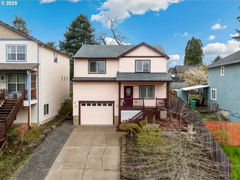 13807 SE Gladstone Street Portland OR 97236