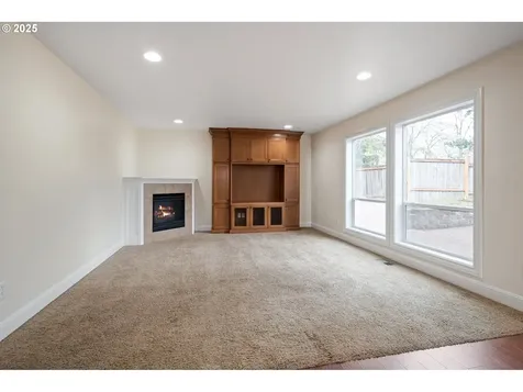 13807 SE Gladstone Street Portland OR 97236