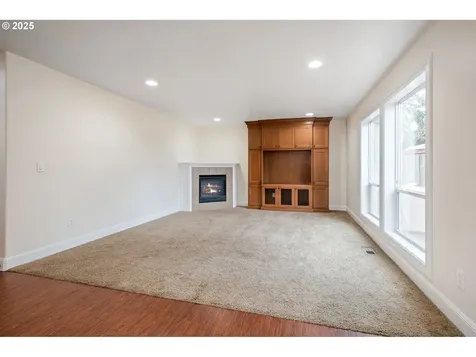 13807 SE Gladstone Street Portland OR 97236