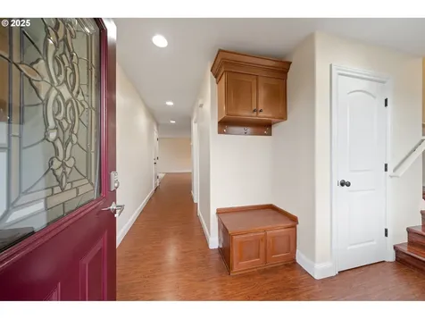 13807 SE Gladstone Street Portland OR 97236
