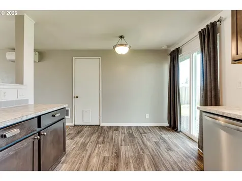 432 40th Street Springfield OR 97478