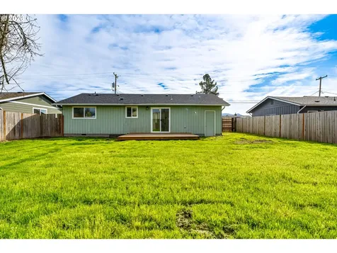 432 40th Street Springfield OR 97478