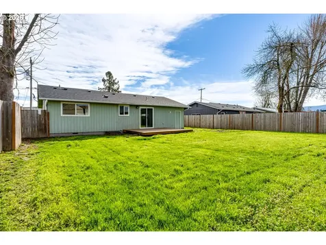 432 40th Street Springfield OR 97478