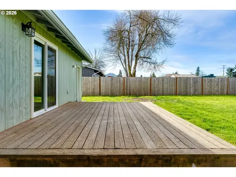 432 40th Street Springfield OR 97478