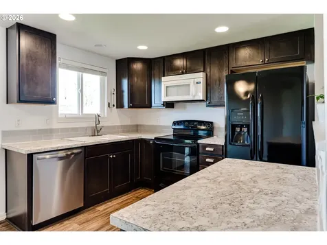 432 40th Street Springfield OR 97478