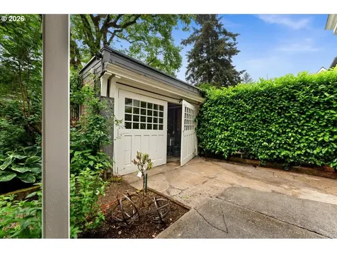 2815 NE 15th Avenue Portland OR 97212