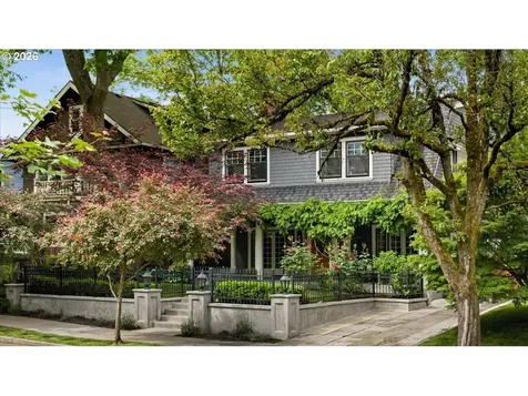 2815 NE 15th Avenue Portland OR 97212