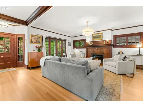 2815 NE 15th Avenue Portland OR 97212
