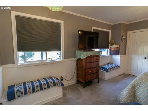 127 Deaton Court Canyonville OR 97417