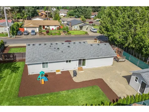 1144 N Pine Street Canby OR 97013