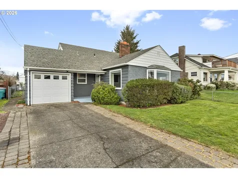 2412 E 6th Street Vancouver WA 98661