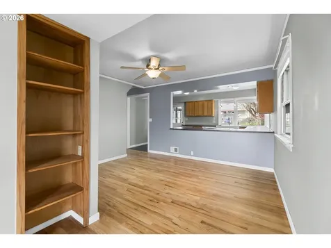 2412 E 6th Street Vancouver WA 98661