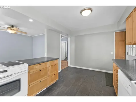 2412 E 6th Street Vancouver WA 98661
