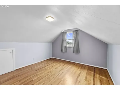 2412 E 6th Street Vancouver WA 98661