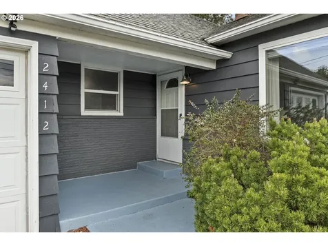 2412 E 6th Street Vancouver WA 98661