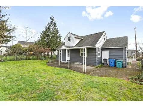 2412 E 6th Street Vancouver WA 98661