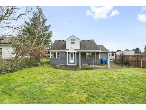 2412 E 6th Street Vancouver WA 98661