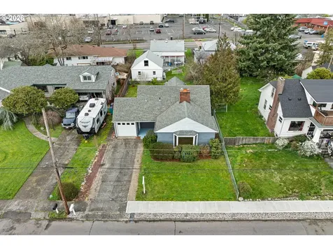 2412 E 6th Street Vancouver WA 98661