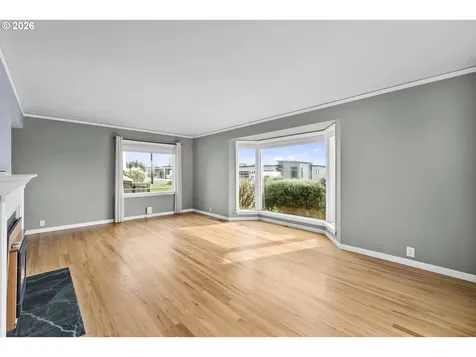 2412 E 6th Street Vancouver WA 98661